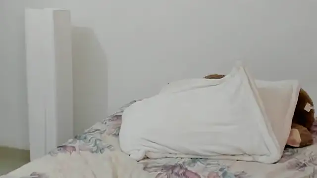 __Emma__11__Lecat_ webcam