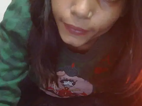 angelpriya_ webcam