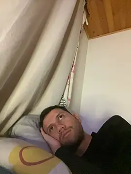 Michaell_Spinelly webcam