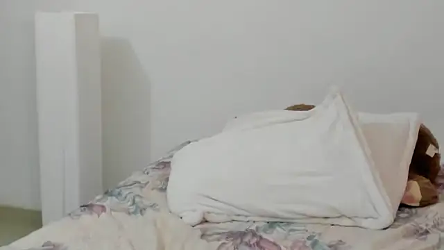 __Emma__11__Lecat_ webcam