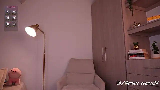 annie24_evans webcam