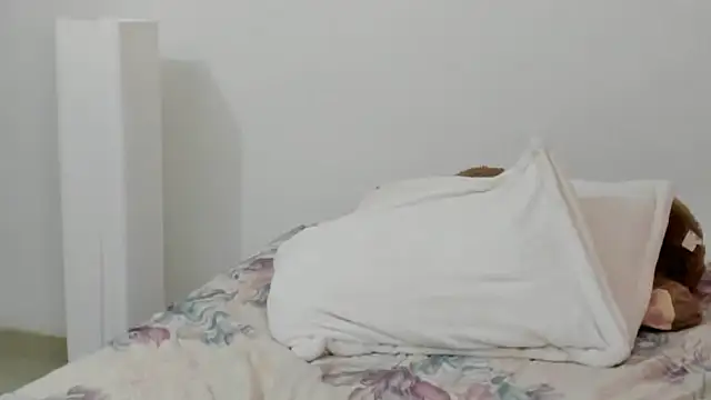 __Emma__11__Lecat_ webcam