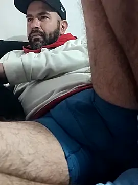 hairyandbigmann webcam