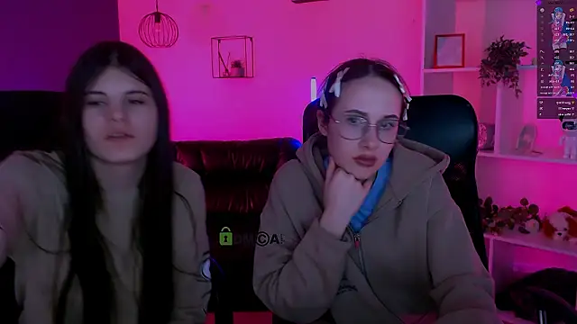 gloria_bubble webcam