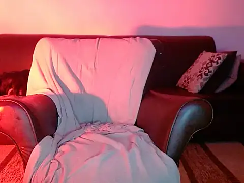 Lindagoddess75 webcam