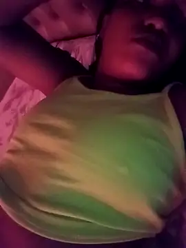 sexy_prettytiff webcam