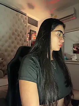 zarahevans - ZarahEvans's free webcam - UK Sex Cams