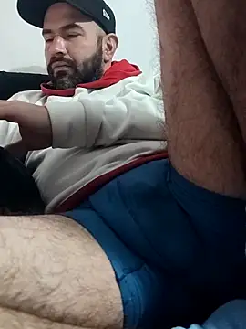 hairyandbigmann webcam