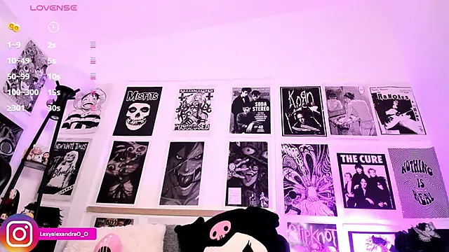 lexyjoycce (F teen) - Will you make me cum today?