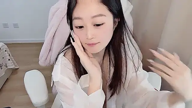 美女-qianqian在线直播