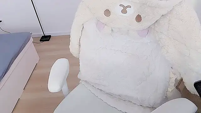 美女-ruirui在线直播