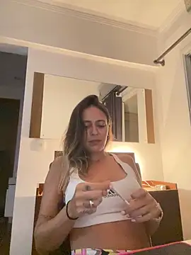 gipoltergeist - Gipoltergeist's free webcam