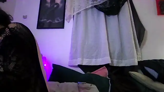 goddessrae19 - GoddessRae19's free webcam