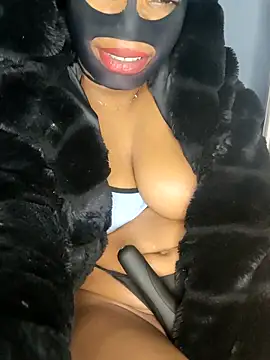 sweetybae75 from StripChat is Freechat