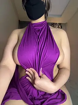 Inaa-Love Live Webcam on Stripchat