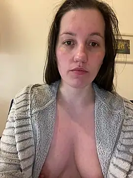 nicole-ray (F young) - Last tipper video + dildo pussy