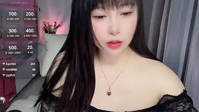美女stripchat-yaoyao在线直播