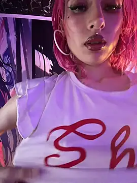 Webcam Model (Maaddy_LS)  is live.Free join now!