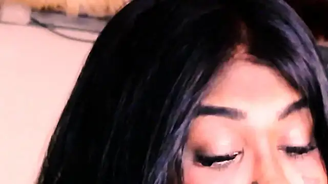 indian_dreamgirl - Indian_dreamgirl's free webcam - UK Sex Cams