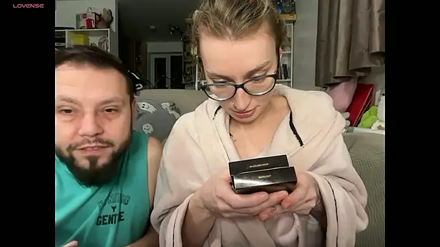 harleyblair (Ask my age) - robe off