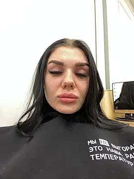 maevemoon (F young) - jerking off a dick between boobs