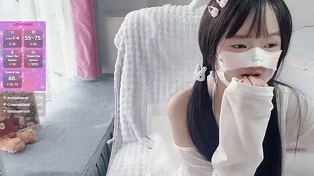 美女_nannan_在线直播