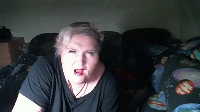 lana555 - Lana555's free webcam - UK Sex Cams