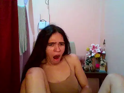 sweet_yummy69 - Sweet_yummy69's free webcam - UK Sex Cams