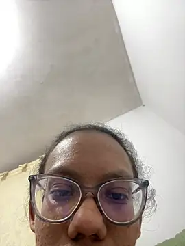 curly_lily - Curly_lily's free webcam - UK Sex Cams