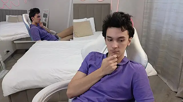 moonlinskinn - MoonlinSkinn's free webcam - UK Sex Cams