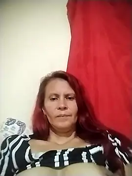 Webcam Model (cintia_love)  is live.Free join now!