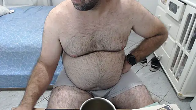 mysterbearmg - MysterBearMG's free webcam