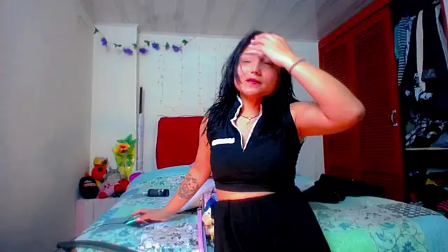 akai_krazna - Akai_krazna's free webcam - UK Sex Cams