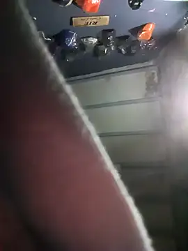 hairy_mannn - Hairy_mannn's free webcam - UK Sex Cams