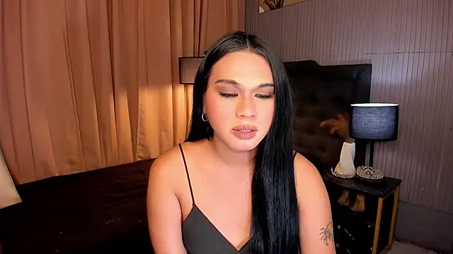 asianhugecockjulia (T young) - Lets fuck and cum