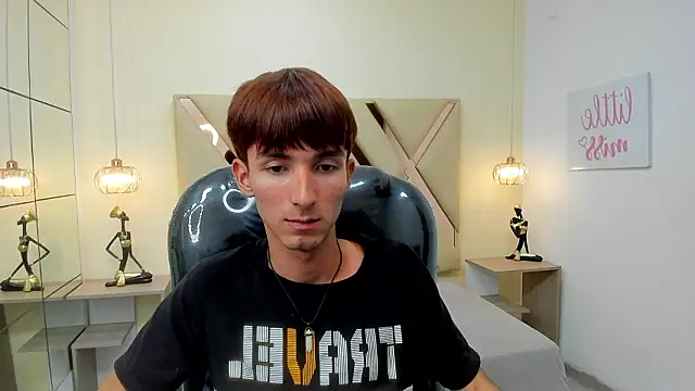 jake_evans - Jake_evans's free webcam