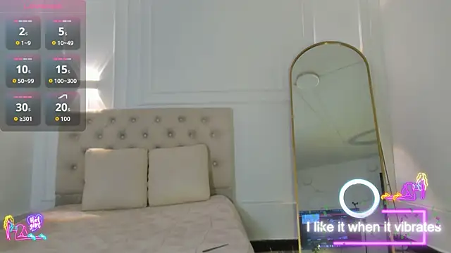 nicolvibes_212 - Nicolvibes_212's free webcam