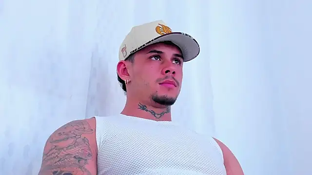 noahhbrown - NoahhBrown's free webcam - UK Sex Cams