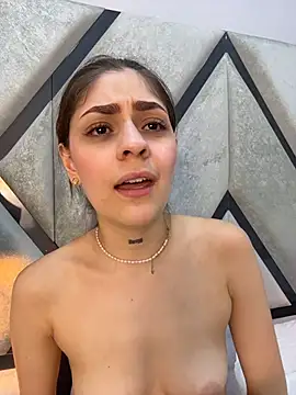 Webcam Model (AriaWillssX)  is live.Free join now!