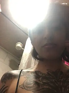 zoebakers_ - ZoeBakers_'s free webcam - UK Sex Cams