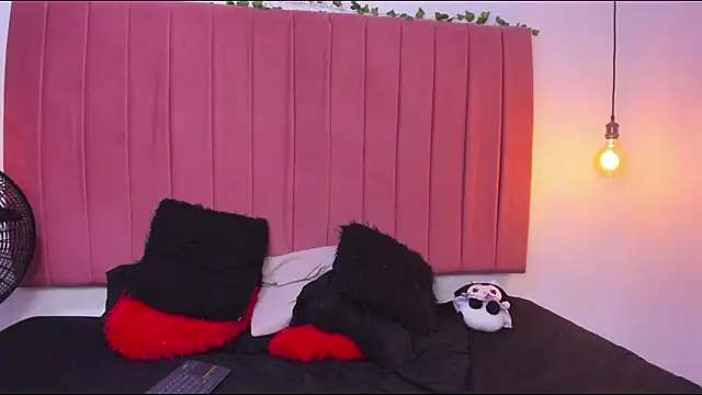 ana_foxi - Ana_foxi's free webcam