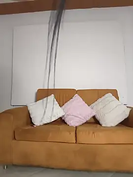 in-ur-dreams - In-Ur-dreams's free webcam