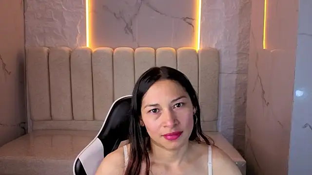 hanna_tx - Hanna_Tx's free webcam - UK Sex Cams