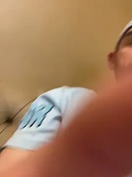 lover_boy_89 - Lover_boy_89's free webcam