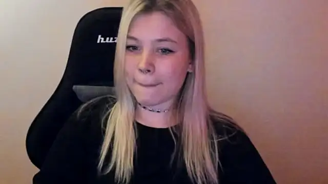 lulu_di - Lulu_Di's free webcam