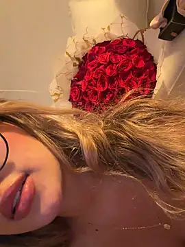 saliha_pinky_'s Live Sex Cam Show