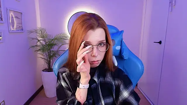 PinkAn8el – webcam model profile photo