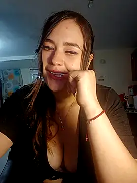 Webcam Model (miss_berlyn)  is live.Free join now!