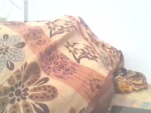 crossdres (Ask my age) - BIG ASS SHOW