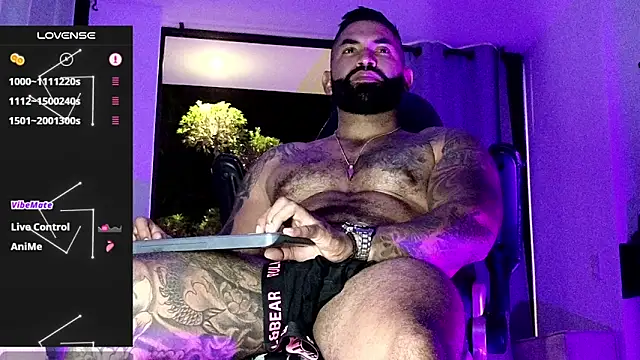 max-prada - Max-prada's free webcam